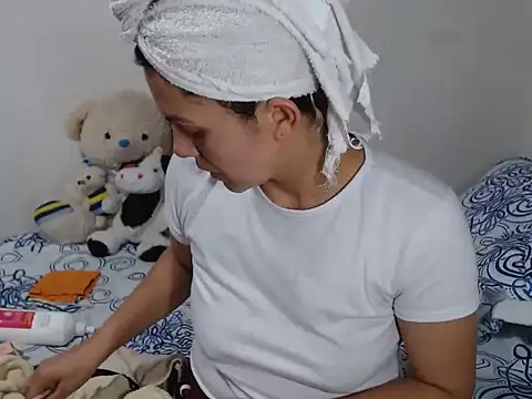 Chantal hott online show from 14, 12, 2024