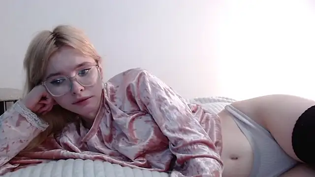 Snapshot of Sataobby chatting on 14, 1, 2025 Sataobby online show from 14, 1, 2025