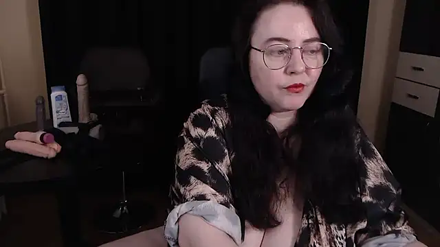 poshmistress online show from 26, 5, 2026