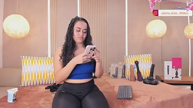 sabrina shark  online show from 8, 5, 2026
