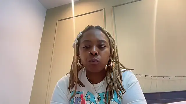 Snapshot of ChocolateCakeQueen chatting on 16, 1, 2025 ChocolateCakeQueen online show from 16, 1, 2025