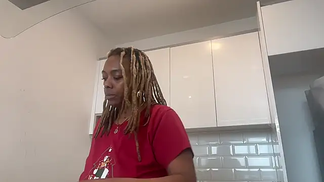Snapshot of ChocolateCakeQueen chatting on 25, 1, 2025 ChocolateCakeQueen online show from 25, 1, 2025