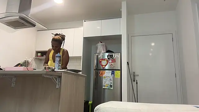 Snapshot of ChocolateCakeQueen chatting on 28, 1, 2025 ChocolateCakeQueen online show from 28, 1, 2025