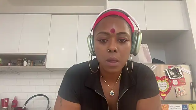 Snapshot of ChocolateCakeQueen chatting on 29, 1, 2025 ChocolateCakeQueen online show from 29, 1, 2025