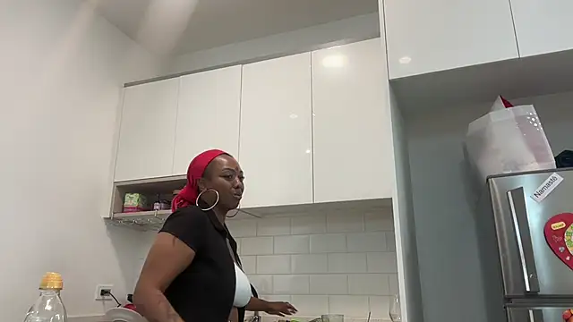 Snapshot of ChocolateCakeQueen chatting on 30, 1, 2025 ChocolateCakeQueen online show from 30, 1, 2025