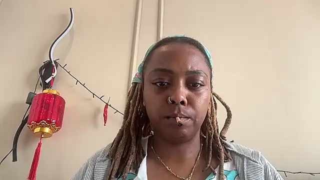 Snapshot of ChocolateCakeQueen chatting on 21, 2, 2025 ChocolateCakeQueen online show from 21, 2, 2025