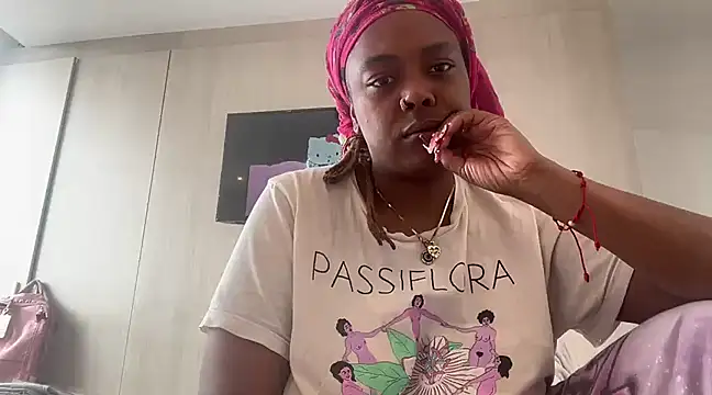 Snapshot of ChocolateCakeQueen chatting on 16, 3, 2025 ChocolateCakeQueen online show from 16, 3, 2025