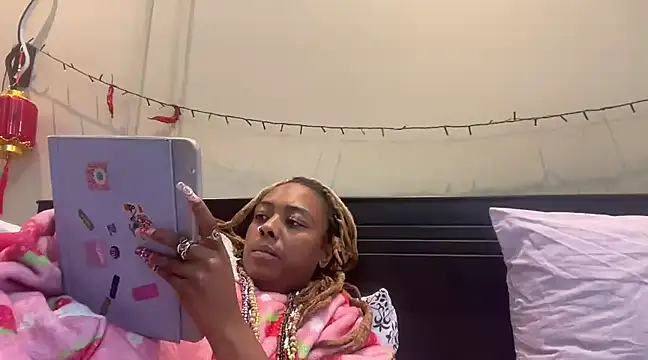 Snapshot of ChocolateCakeQueen chatting on 16, 3, 2025 ChocolateCakeQueen online show from 16, 3, 2025