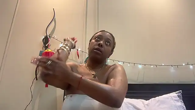 Snapshot of ChocolateCakeQueen chatting on 17, 3, 2025 ChocolateCakeQueen online show from 17, 3, 2025