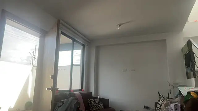 ChocolateCakeQueen online show from 3, 10, 2025