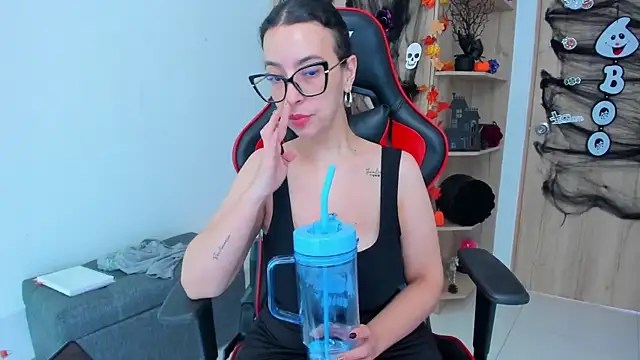 Snapshot of _amanda_seyfried19 chatting on 3, 11, 2025 amanda seyfried19 online show from 3, 11, 2025