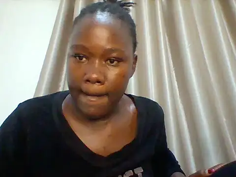 Snapshot of sexy_cutelips chatting on 10, 4, 2026 sexy cutelips online show from 10, 4, 2026