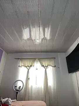 hannahb-e online show from 5, 3, 2026