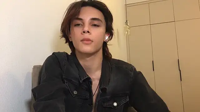 Snapshot of k0sta_ chatting on 30, 12, 2024 k0sta online show from 30, 12, 2024