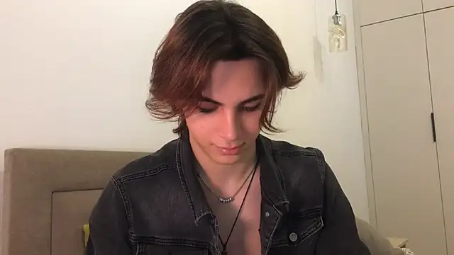 Snapshot of k0sta_ chatting on 11, 1, 2025 k0sta online show from 11, 1, 2025