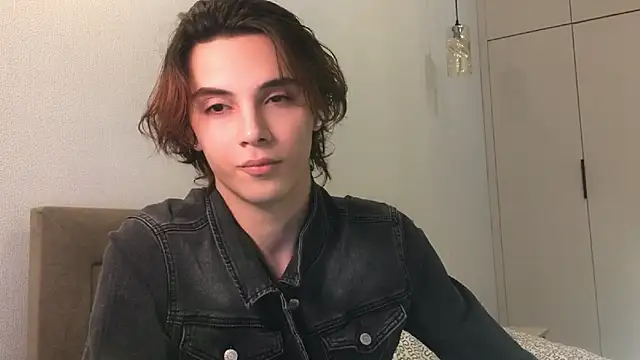 Snapshot of k0sta_ chatting on 16, 1, 2025 k0sta online show from 16, 1, 2025