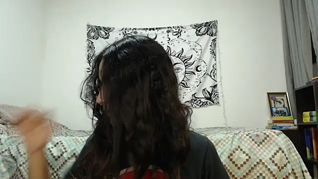 Snapshot of AlinaWoolf_ chatting on 2, 2, 2025 AlinaWoolf online show from 2, 2, 2025