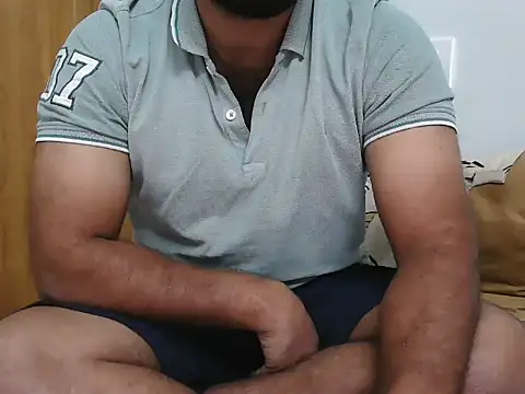 Snapshot of Tamil_Boy28 chatting on 27, 12, 2024 Tamil Boy28 online show from 27, 12, 2024