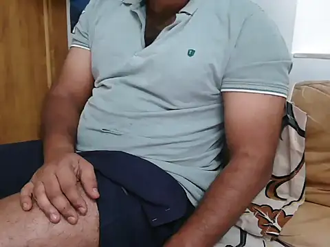 Snapshot of Tamil_Boy28 chatting on 2, 3, 2025 Tamil Boy28 online show from 2, 3, 2025