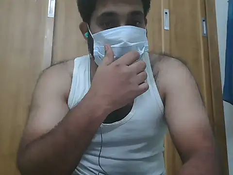 Snapshot of Tamil_Boy28 chatting on 1, 10, 2025 Tamil Boy28 online show from 1, 10, 2025