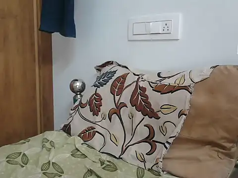 Snapshot of Tamil_Boy28 chatting on 18, 2, 2026 Tamil Boy28 online show from 18, 2, 2026