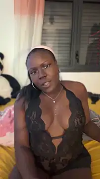 Miss-syanaa online show from 23, 6, 2026