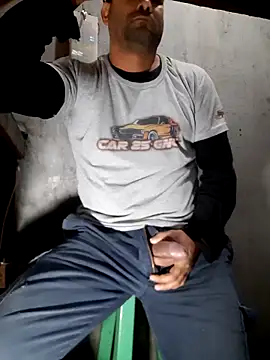 hecwil8 online show from 8, 6, 2026