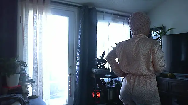 CeceilaMoon online show from 12, 1, 2026