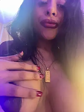 Snapshot of canela_10 chatting on 22, 10, 2025 canela 10 online show from 22, 10, 2025