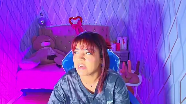 NicolleTaylor online show from 8, 2, 2026