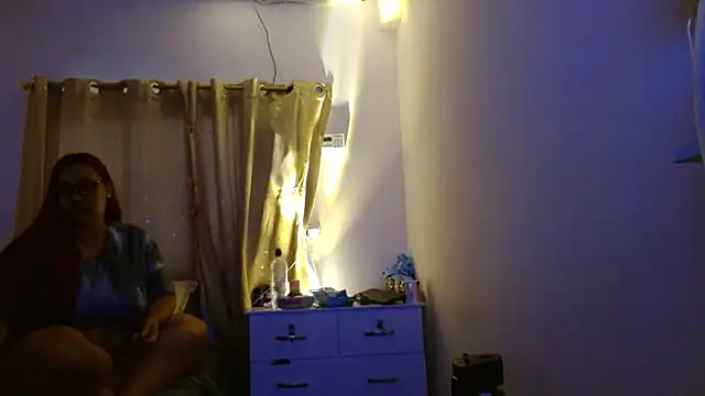 Snapshot of Isabella_Du chatting on 14, 6, 2026 Isabella Du online show from 14, 6, 2026