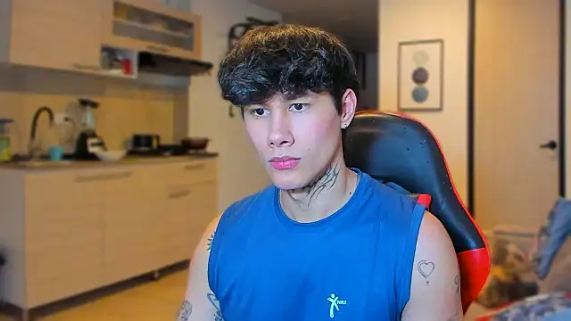 Snapshot of JayHotxxx chatting on 6, 1, 2026 JayHotxxx online show from 6, 1, 2026