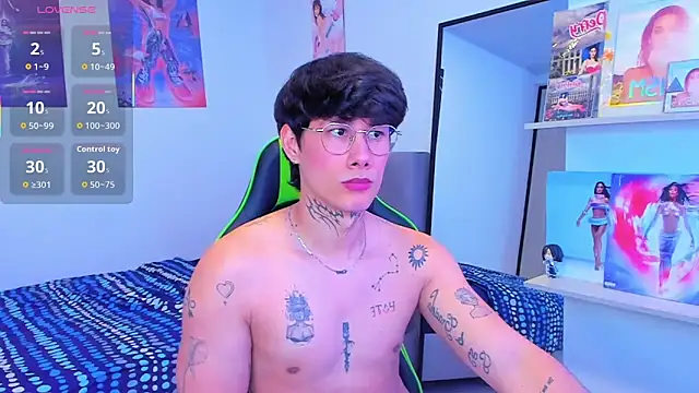 Snapshot of JayHotxxx chatting on 17, 2, 2026 JayHotxxx online show from 17, 2, 2026