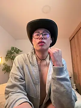 SrLuis18 online show from 23, 12, 2025