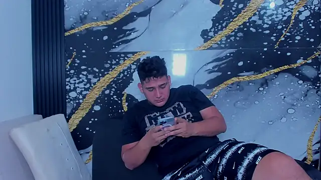 sweethot    online show from 21, 9, 2025