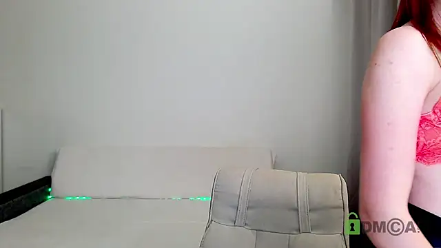Snapshot of Kira_Winner chatting on 8, 12, 2024 Kira Winner online show from 8, 12, 2024