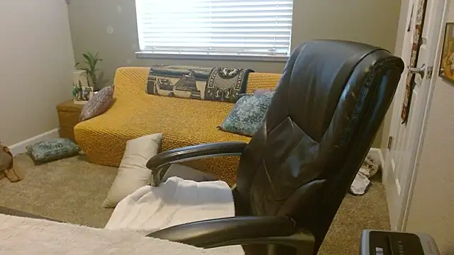 musclebearnips online show from 17, 9, 2025