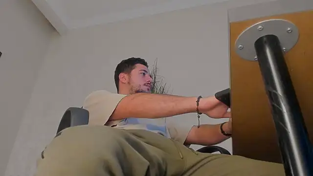 JoshKnights online show from 4, 11, 2025