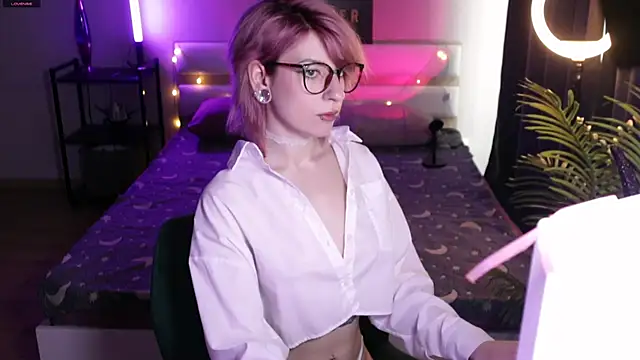  Moonlight t online show from 12, 5, 2026