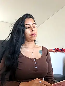 Emily Wane online show from 23, 6, 2026