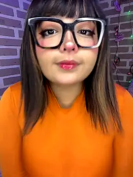 Snapshot of CharlotteMillers chatting on 9, 9, 2025 CharlotteMillers online show from 9, 9, 2025