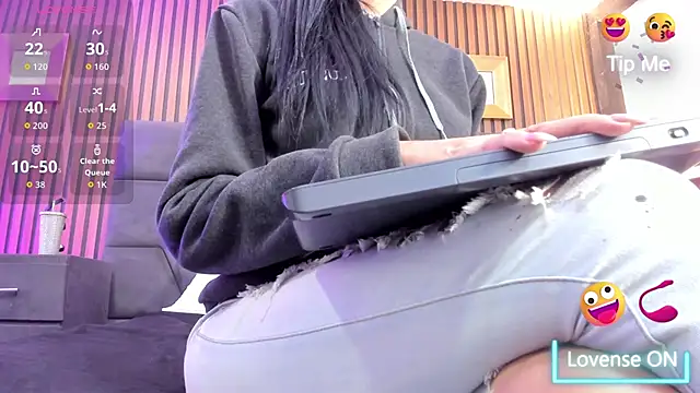 Snapshot of MeganFoxxi_ chatting on 14, 10, 2025 MeganFoxxi  online show from 14, 10, 2025