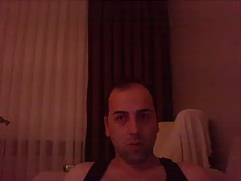 Snapshot of Yldrmm_9553 chatting on 2, 7, 2026 Yldrmm 9553 online show from 2, 7, 2026