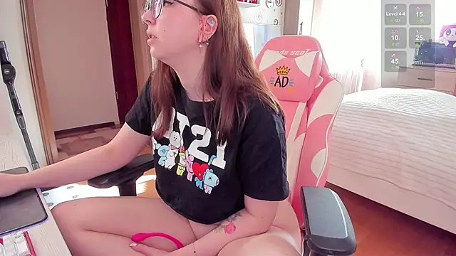 elisejays online show from 22, 2, 2025