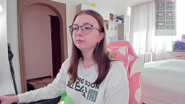 elisejays online show from 28, 2, 2025