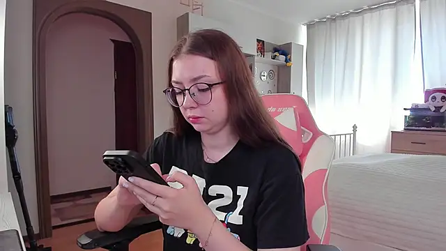 elisejays online show from 20, 3, 2025