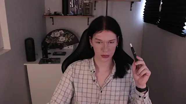 carthylovvve online show from 20, 1, 2025