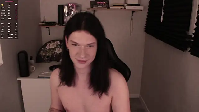 carthylovvve online show from 30, 1, 2025