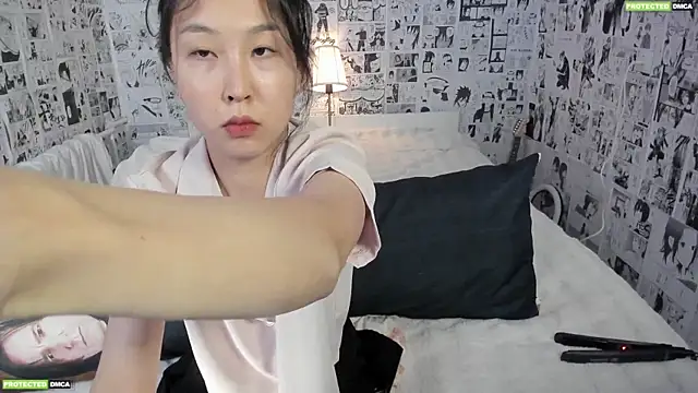 Snapshot of Minami_686 chatting on 25, 9, 2025 Minami 686 online show from 25, 9, 2025