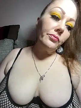 fatfabulous1981 online show from 16, 12, 2025